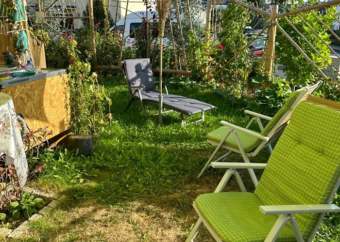 Diamanthaus Deluxe 7 *